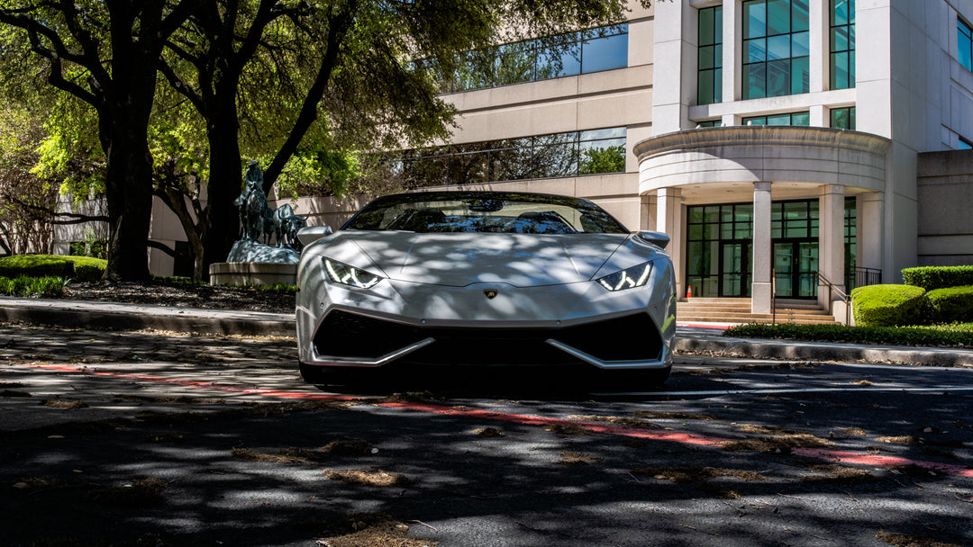 Lamborghini Huracan Spyder Rental